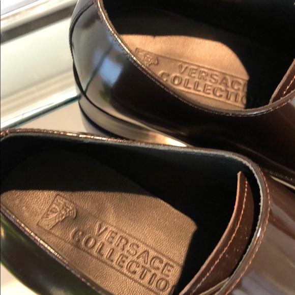 Versace men’s loafer - Picture 3 of 9